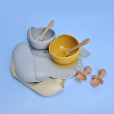 硅胶儿童喂养餐具套装 宝宝吃饭训练辅食碗勺 硅胶吸盘儿童碗